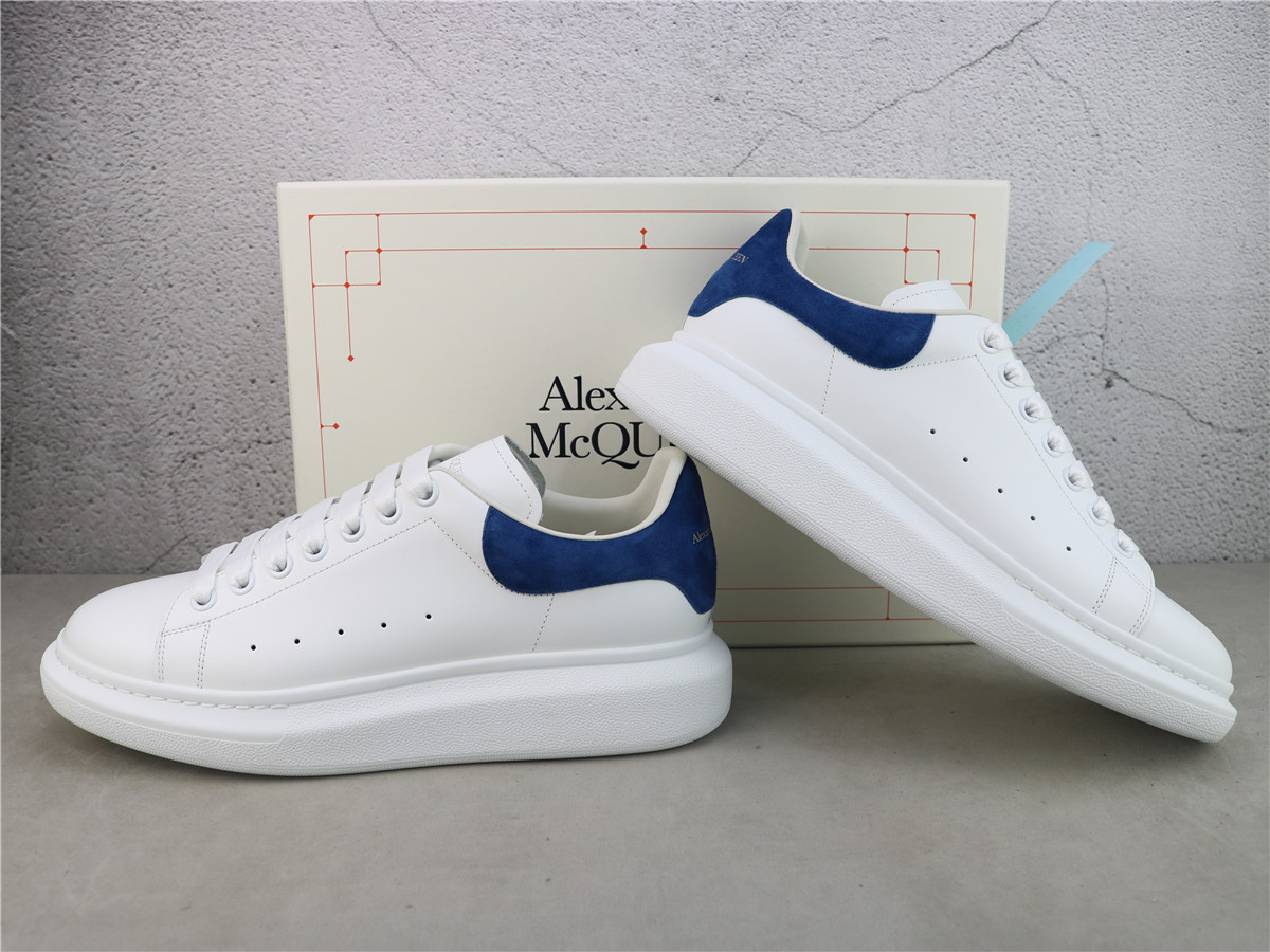 ALEXANDER MCQUEEN PARIS BLUE Oversized Sneakers